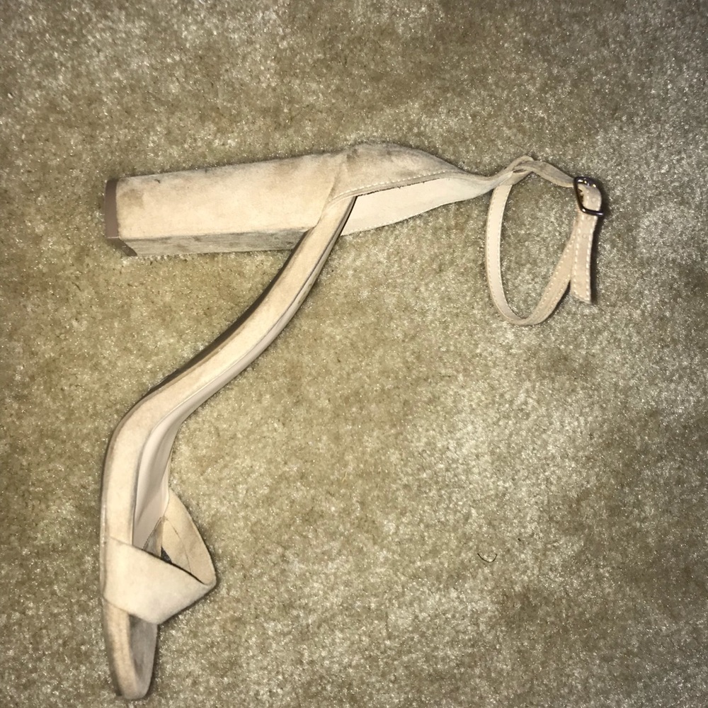 Lulu tan heels